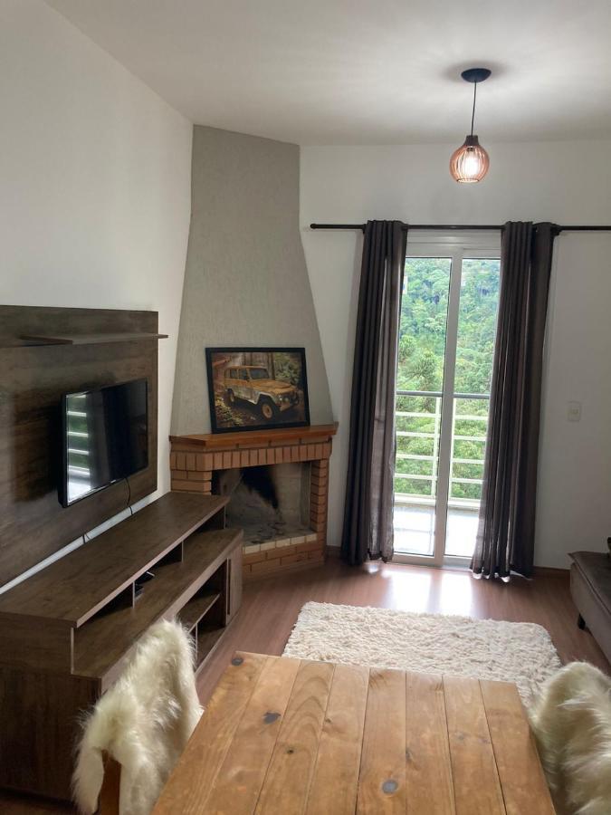 Apartamento Yy Hiver Campos do Jordao Luaran gambar